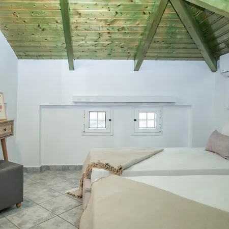 Spiros Ii & 50m From Center 300m From Ideal For Families And Groups 拉加纳斯