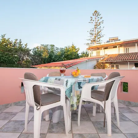 アパート Spiros Ii & 50m From Center 300m From Ideal For Families And Groups *