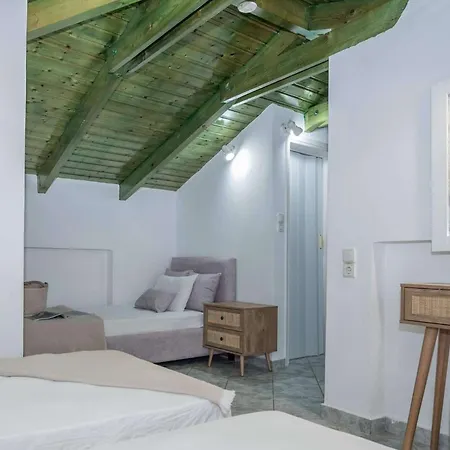 Spiros Ii & 50m From Center 300m From Ideal For Families And Groups *