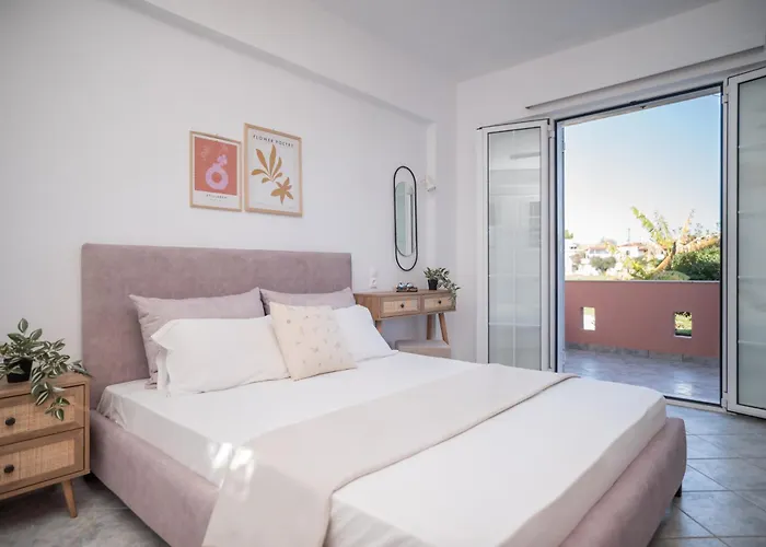 Appartement Spiros Ii & 50m From Center 300m From Ideal For Families And Groups