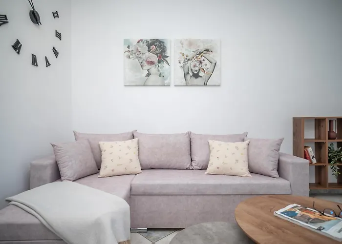 Spiros Ii & 50m From Center 300m From Ideal For Families And Groups Laganas