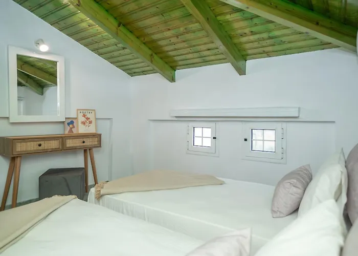 Spiros Ii & 50m From Center 300m From Ideal For Families And Groups Laganas
