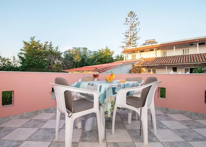 Appartement Spiros Ii & 50m From Center 300m From Ideal For Families And Groups *