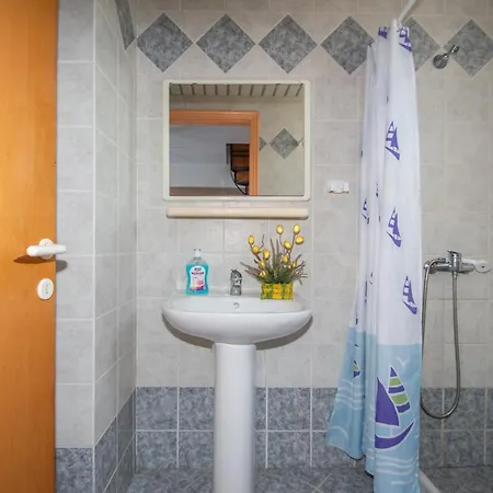 Spiros Ii & 50m From Center 300m From Ideal For Families And Groups Appartamento Laganas