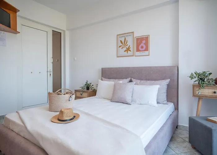 Spiros Ii & 50m From Center 300m From Ideal For Families And Groups *