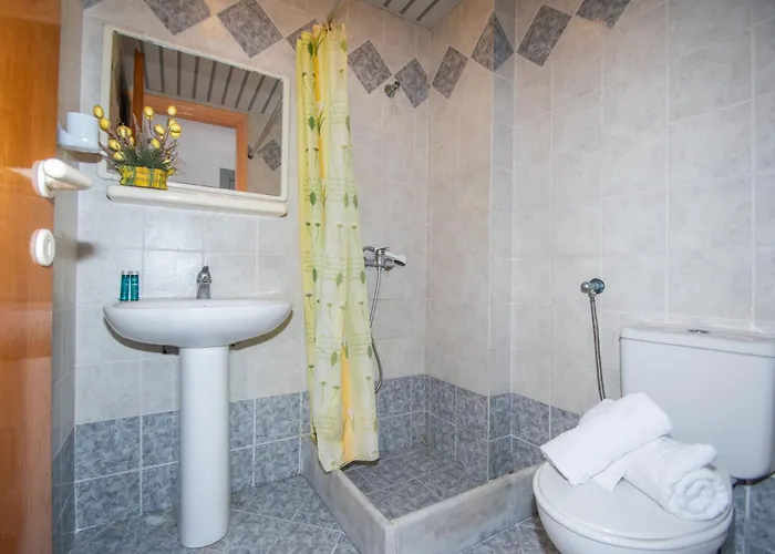 Spiros Ii & 50m From Center 300m From Ideal For Families And Groups Appartamento *